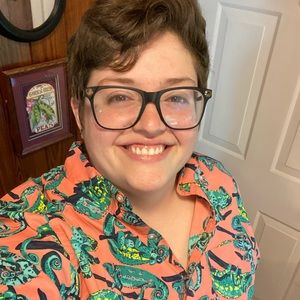 Meet your Posher, Caroline